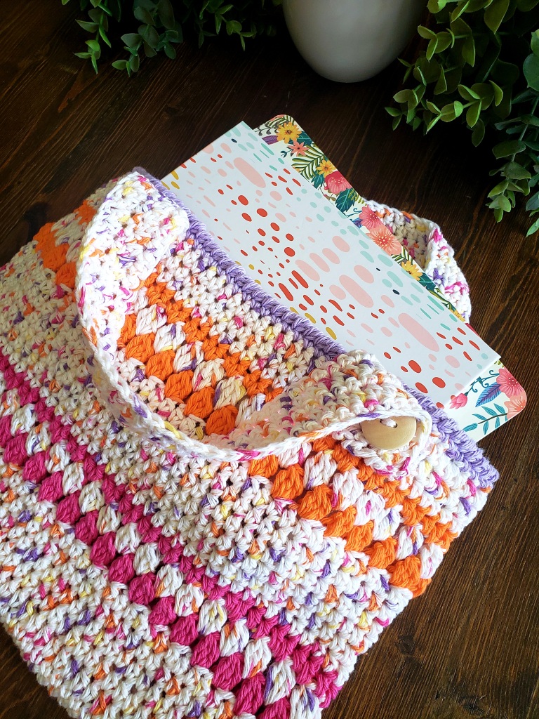 Sweet Stripes Pouch Free Crochet Bag Pattern